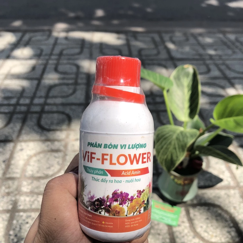 Phân bón vi lượng Axit Amin VIF-FLOWER thúc đẩy ra hoa, nuôi hoa chai 100ml