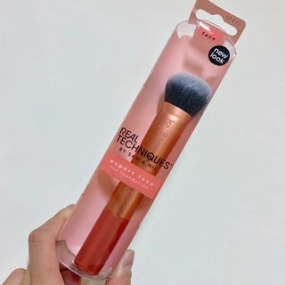 Cọ Nền Real Techniques Expert Face for foundation