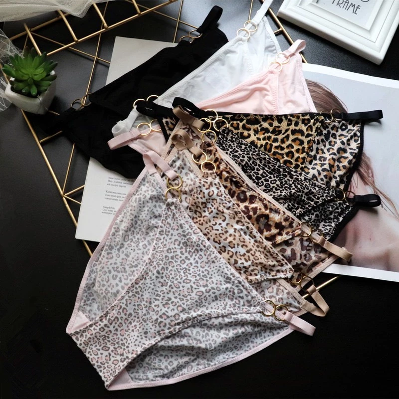 Quần Lót Nữ - Quần Lót Đúc Su da beo thiết kế Khuy Lỗ lộ hông sexy quyến rũ C36