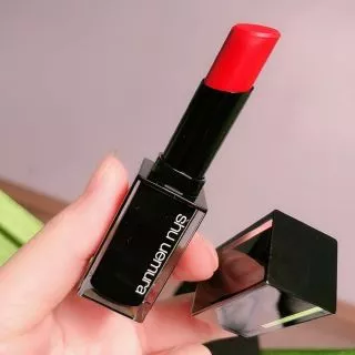 Son Shu Uemura 570 vỏ đen