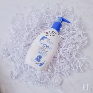 Sữa rửa mặt cho da nhạy cảm VaniCream Gentle Facial Cleanser 237ml