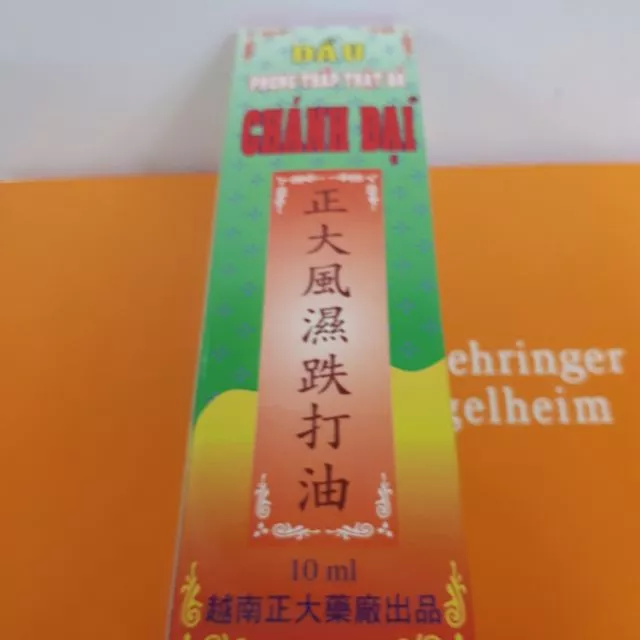 Dầu phong thấp trật đã Chánh Đại (10ml)