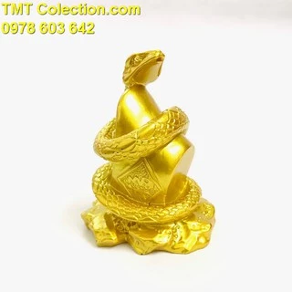 Tượng Con Rắn Vàng dùng để trưng bày trên bàn sách, bàn làm việc, trên xe oto, làm quà tặng, chất liệu nhựa - SP005234