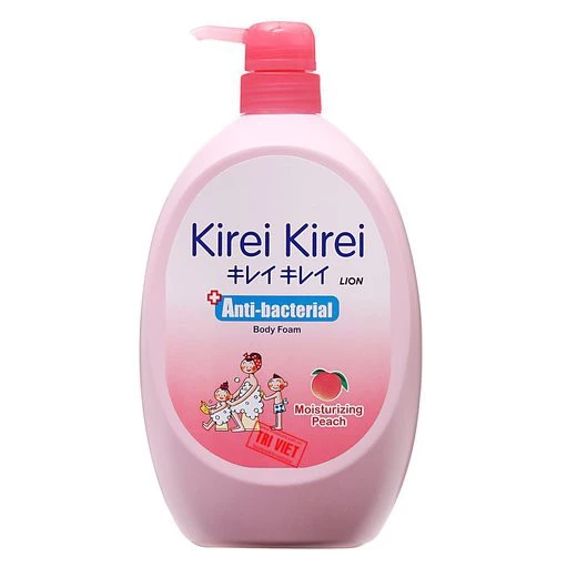 Sữa tắm Kirei Kirei hương đào 900ml