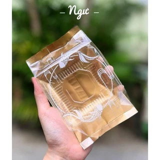 100 khay và 100 túi đựng bánh trung thu 150g