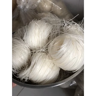 Phở khô Gia Lai, sợi phở làm từ gạo nguyên chất không chất tẩy trắng, 1kg được 10 - 12 tô