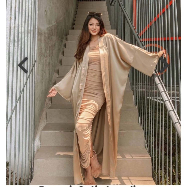 Áo khoác kimono F21 satin lụa dáng dài maxi VNXK khoác choàng ngủ cardigan forever 21 đi biển xuất khẩu dư xịn