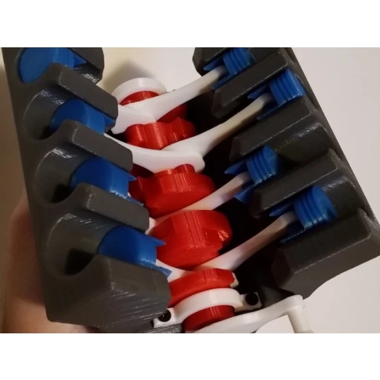 Động cơ V8 - Mô hình hỗ trợ học tập