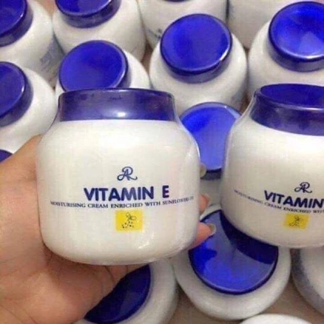 Kem dưỡng ẩm vitamin E