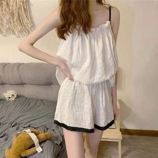 Bộ Đồ Ngủ Gồm Áo Hai Dây Và Quần Short Mỏng Thời Trang Dễ Thương Dành Cho Bạn Nữ Mặc Trong Nhà