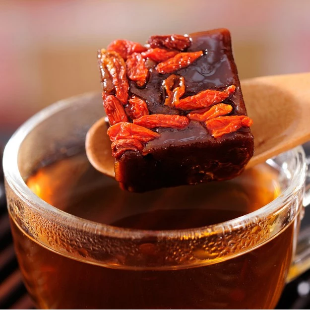 Trà Kỷ Tử đường đen 500Gram, làm đẹp da, thải độc, mát gan........