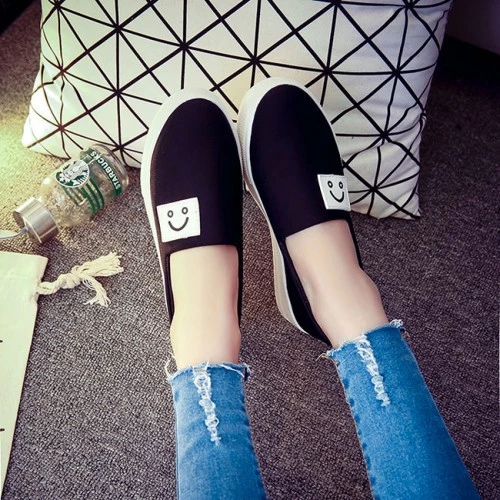 GIÀY LƯỜI SLIP ON MẶT CƯỜI ÊM CHÂN GIÁ TỐT