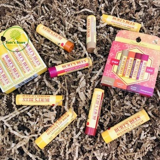 Son dưỡng môi Burt’s Bees Natural Moisturizing Lip Balm