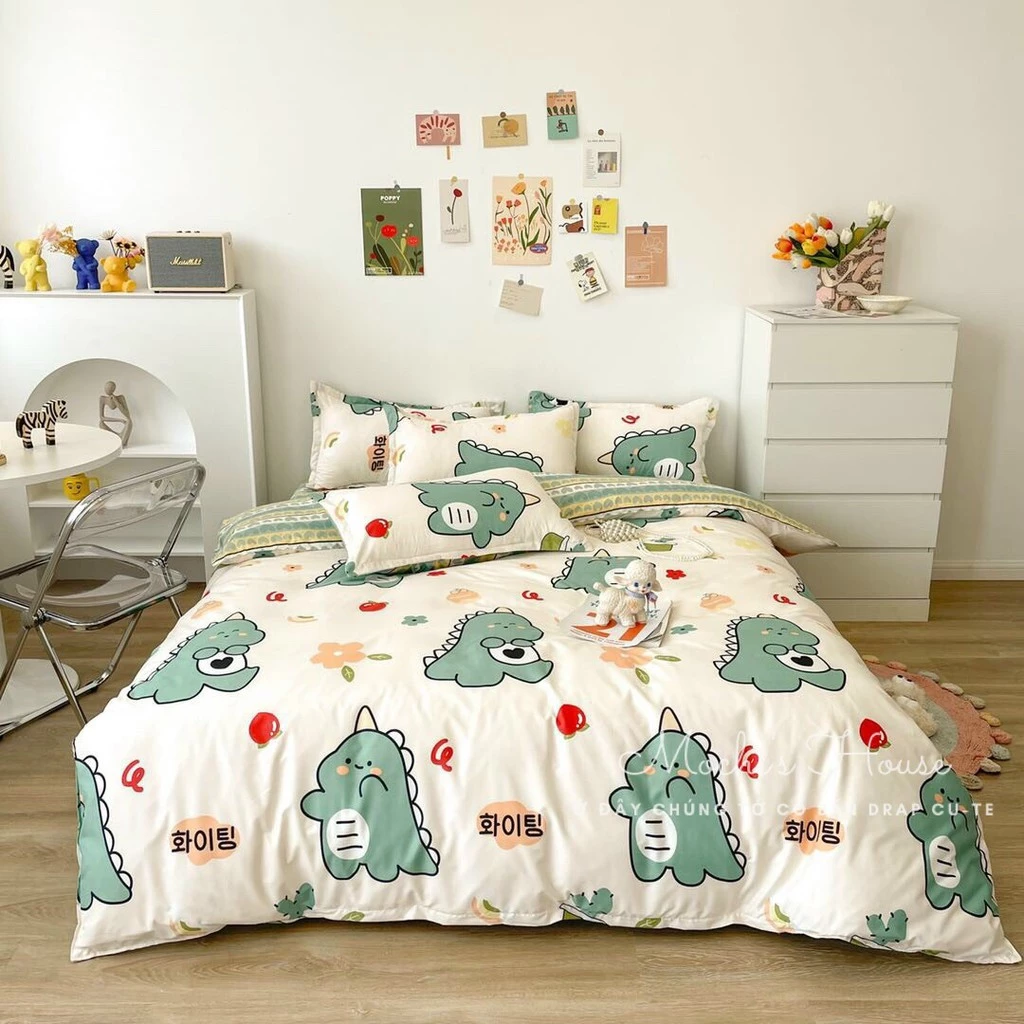 [VẢI SIÊU ĐẸP] BỘ CHĂN GA GỐI POLY COTTON HỌA TIẾT KHỦNG LONG CÀ CHUA CỰC XINH, DRAP GIƯỜNG ĐẸP MOCHI HOUSE