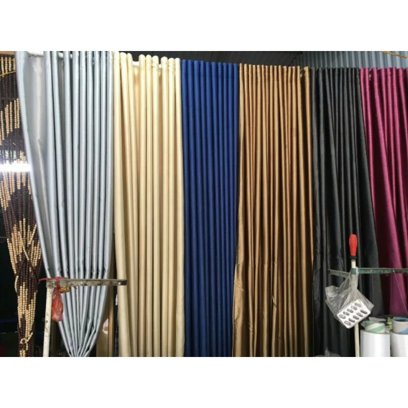 thanh lý rèm vải rộng 2m cao 2m50 đã khoen lỗ sẵn