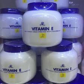 Kem vitamin E 200g Thái Lan