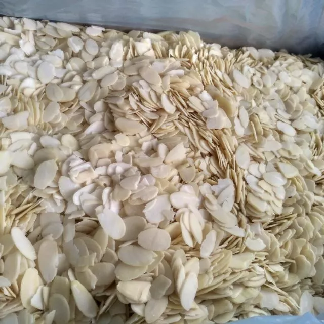 Hạnh nhân lát olam 100g