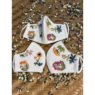 khẩu trang thêu tay vải linen (handmade by Pong )