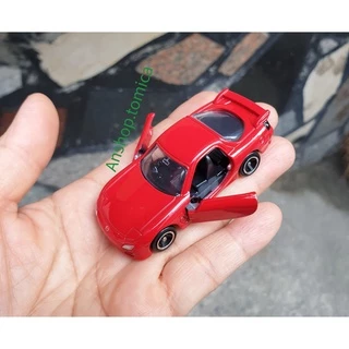 Mô hình xe Mazda màu đỏ mở được cửa tomica Nhật Bản