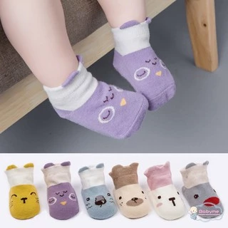  Tất cotton chống trượt in hình hoạt hình đáng yêu cho bé