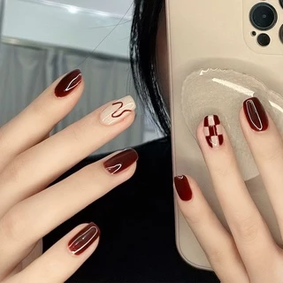 Móng tay giả thiết kế Huyền Trang Nailbox hộp 10 móng kèm keo dũa