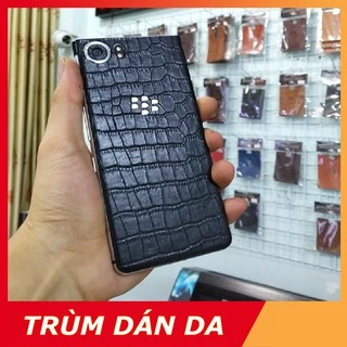 [DÁN DA] Miếng dán da blackberry Keyone da vân nổi