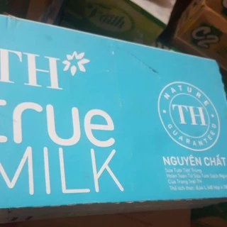Thùng sữa TH true milk nguyên chất 180ml