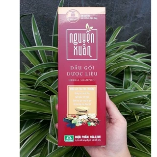 Dầu gội Dược liệu Nguyên Xuân nâu 250ml - Tóc thường