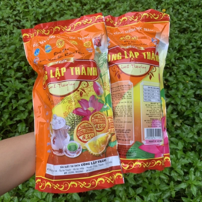 Bánh pía CÔNG LẬP THÀNH sầu riêng-trứng muối. Đặc sản Sóc Trắng, Vũng Thơm KLT 500gr