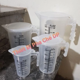 Ca đong nhựa chia vạch có nắp đậy 100ml/ 250ml/ 500 Pb366