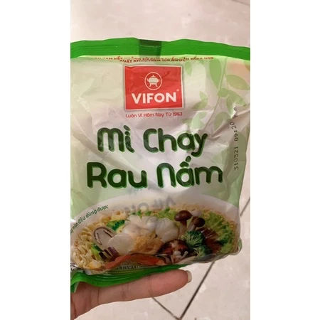 Thùng 30 Mì Chay Rau Nấm VIFON (65g / Gói)