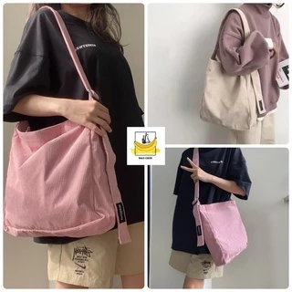 TÚI TOTE ĐEO CHÉO NHUNG TĂM TRƠN HỒNG KEM SIU TO ĐỂ ĐƯỢC LAP 14INCH UNISEX