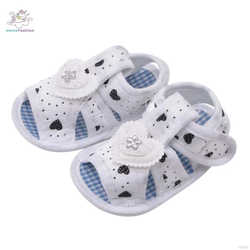 Giày sandal mềm mại thích hợp cho bé gái