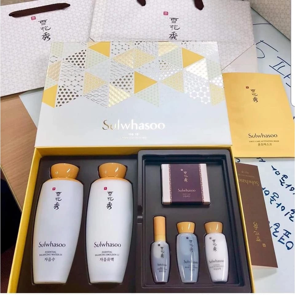 Set dưỡng da 2 bước cơ bản Sulwhasoo