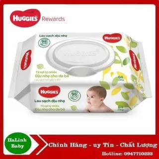 Khăn Giấy Ướt Cho Trẻ Sơ Sinh HUGGIES (64 Tờ/ Gói)