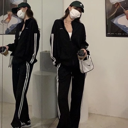 Set Đồ Thể Thao Dài Tay 2 Sọc Lửng CAROLL Unisex - Bộ áo khoác nỉ form rộng oversize kiểu dáng đường phố HOT