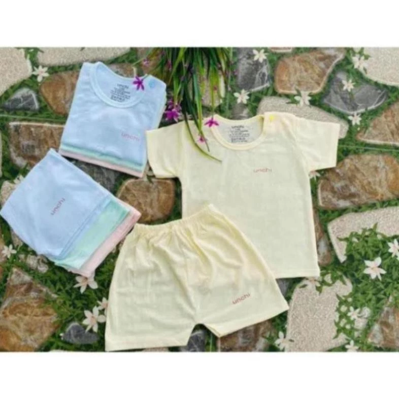 Bộ Cotton Cộc Tay Thông Hơi UNCHI Cài Vai Cực thoáng mát Cho Bé Trai Bé Gái
