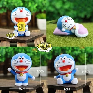 Mô hình Doraemon - Mô hình 4 tư thế Doremon cầm bánh ngồi đứng vẫy tay nằm ngủ bằng nhựa - Cao 8~10cm