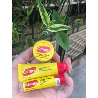 Son dưỡng môi Carmex