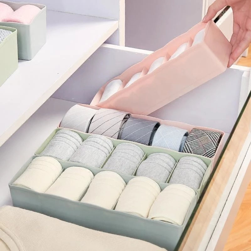 Hộp chia ngăn đựng tất, vớ, khay đựng áo lót, đồ lót 5 ngăn bằng nhựa tiết kiệm không gian (chia ngăn tủ) 88102