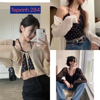 Set áo cardigan lưới kèm yếm hoa nhí siêu xinh