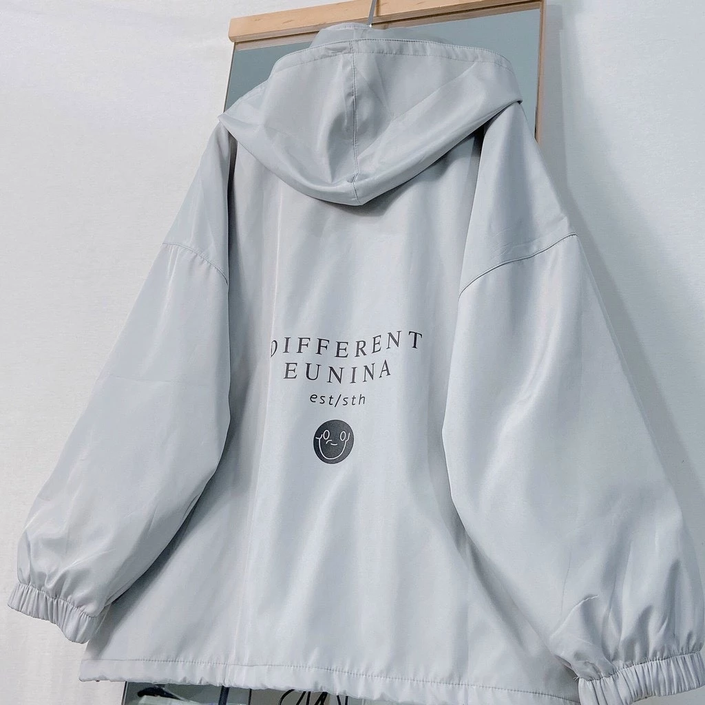 Áo Khoác dù jacket ullizang unisex logo thêu 2 lớp có Nón Rời form unisex (Ảnh thật)