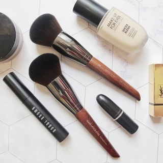 Cọ phấn phủ má hồng dạng to Makeup Forever 126