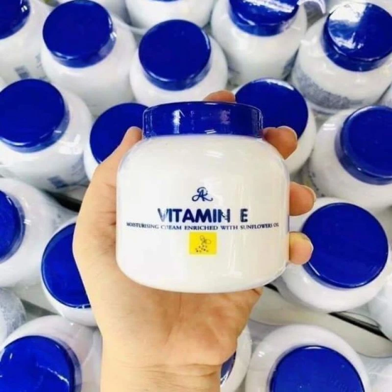 Kem Dưỡng Ẩm Aron VITAMIN E Thái Lan