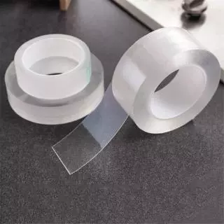 Băng keo dán 2 mặt chống trượt bằng silicone thông dụng