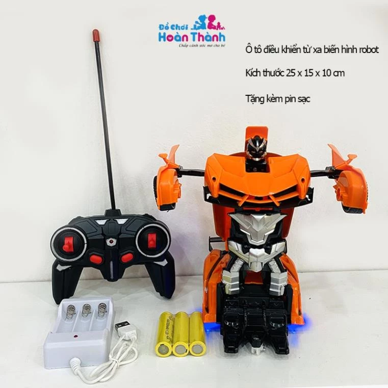 Đồ chơi trí tuệ thông minh mô phỏng Xe oto điều khiển từ xa biến hình thành robot có sạc pin, có tặng kèm 5 pin AA