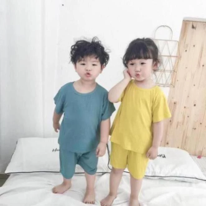 Bộ Cotton Cộc Tay Thun Lạnh Màu Trơn Cực Đẹp Cho Bé