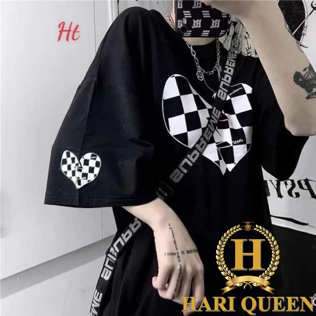 Áo thun tay lỡ trái tim caro in tay ngực HARIQUEEN