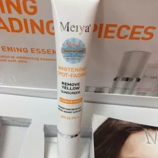 Kem chống nắng trong bộ Meiya cam, dưỡng trắng makeup