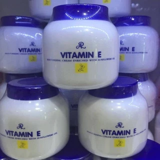 Kem dưỡng da vitamin e